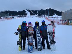 -丝绸之路山地度假区滑雪场