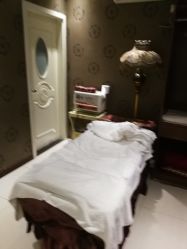-成都伊贝丝美容美胸SPA会所