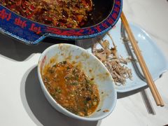 -何师傅美蛙鱼头(汉街店)