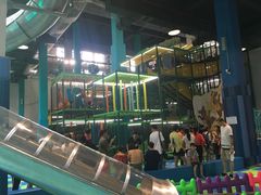 -蒙特利亲子乐园