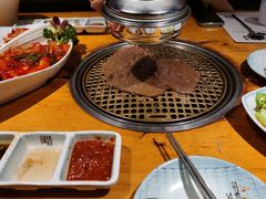 -唯成•韩国炭火烤肉 유성고기