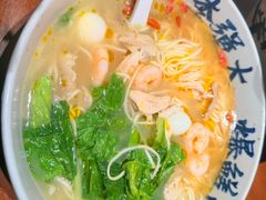 老母鸡汤虾仁面-李犟大爆鳝面·手工蟹黄包(湖滨西湖店)