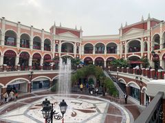 -佛罗伦萨小镇广佛名品奥特莱斯(疏港路店)