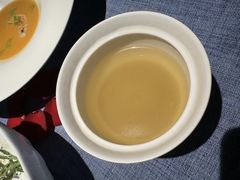 法式清鸡汤-弦月窗LUNETTE BY AMANDA(复兴路店)