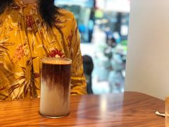 -Line 咖啡(石厦花园店)