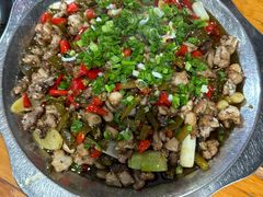 -廖哥泡椒兔(峨眉店)