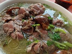 -阿伟牛肉店(东山店)