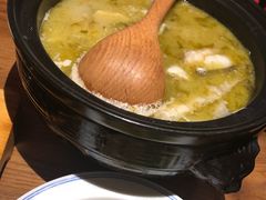 多宝鱼-九锅一堂酸菜鱼(新南凯德直营店)