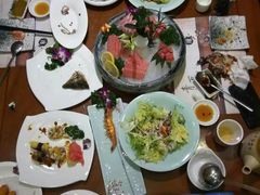 -青瓦餐厅·生鱼片·韩园烤肉(西塔店)