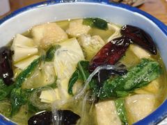 -喝丢一只鞋海鲜烧烤·海肠捞饭(文体街店)