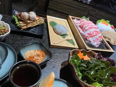 -湊湊火锅·茶憩(新中关购物中心店)