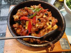 石锅豆豉牛蛙-小城故事·地道宁波味(月湖盛园店)