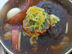 -百年石锅饭(阿里郎美食街店)