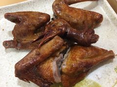 红烧乳鸽-吉莲利苑海鲜酒家(珠海拱北28年老字号店)