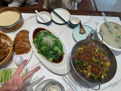 -梅利汴京烤鸭•开封豫菜地标店(东司门店)