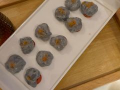 -茅草房·河畔园林火锅