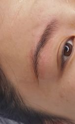 -一个差评成就的纹眉店