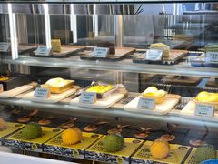 面包甜点陈列柜-猫王榴莲世家(三里屯SOHO商场店)