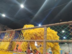 -极限PLAY运动娱乐新世界·团建派对潮玩休闲馆·室内蹦极高空游乐园