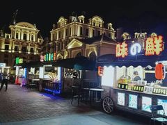 -东港音乐喷泉广场