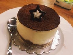 Tiramisu-Trung Nguyen Café Legend