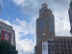 -霸王茶姬(上海恒基名人店)