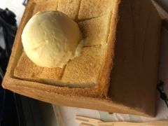 面包诱惑-绿茶餐厅(深南广场万科店)