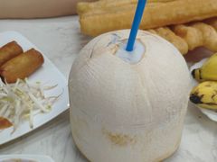 freshcoconut椰汁-Pho Hoa Pasteur