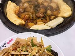 -咱屯子铁锅炖直营店(保利店)