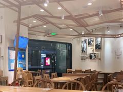 大堂-小满手工粉(上海品尊国际店)