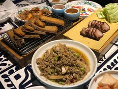特色臭豆腐虾皮-老头儿油爆虾(胜利河美食街店)