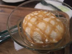 -星巴克臻选(南京金茂览秀城店)