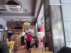 -真真鲜馄饨店(启蒙路店)