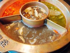 -滇釜火锅·能喝汤的火锅(车公庄店)