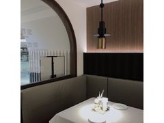 -阿妮叶李(光谷世界城店)