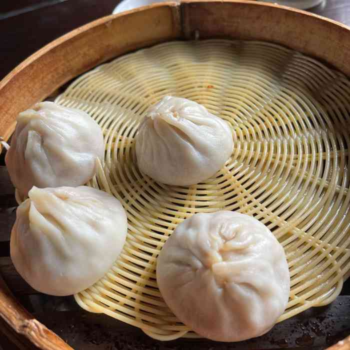 忆秦园小笼包(南下塘店)-"百年老店,舌尖上的中国推荐,馄饨真心赞!