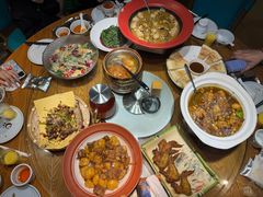 -黄泥岗·地道湖北菜(奥特莱斯店)