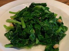 小老窖嫩豆苗-阿里家·新疆烤肉酒場 by MIG