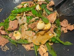 -费大厨辣椒炒肉(高铁吾悦广场店)