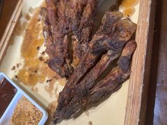 -东口码头·烧鸽子·鱼头泡饼·地方菜(金鹰悦城店)