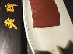 -老牌坊云南鱼豆花火锅(哈西万达店)