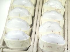 草莓夹心白巧克力-好利来(新华店)