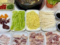 -张大厨鸡煲王·小龙虾·16年老字号(新圳东路店)