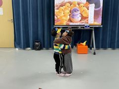 -小荧星艺校(浦东中环分校)