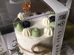 -鹿里烘焙LulyBaking(东二环泰禾广场店)