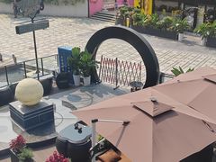 -UNI UNI(环亚凯瑟琳店)