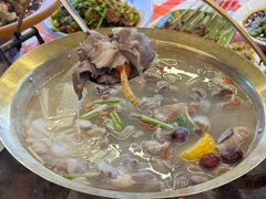 -江湖亮亮蒸虾大排档烤全羊清真(武汉总店)