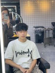 -藤野造型烫发染发