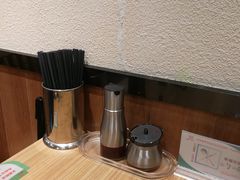 -小杨生煎(金山百联购物中心3楼店)