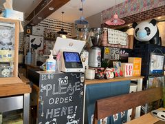 -熊猫一间店欧式奶茶铺